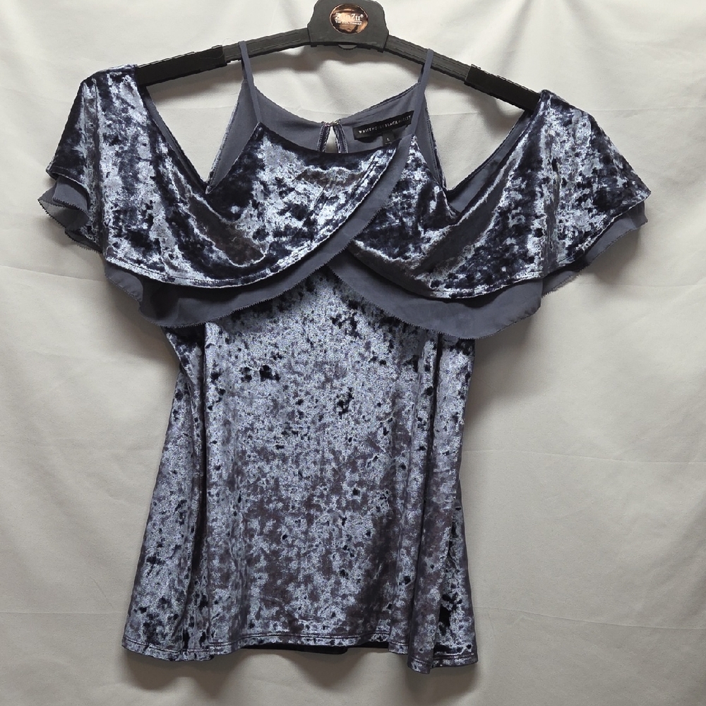 White House Black Market Cold Shoulder Crushed Velvet Top Large Sexy Barbiecore